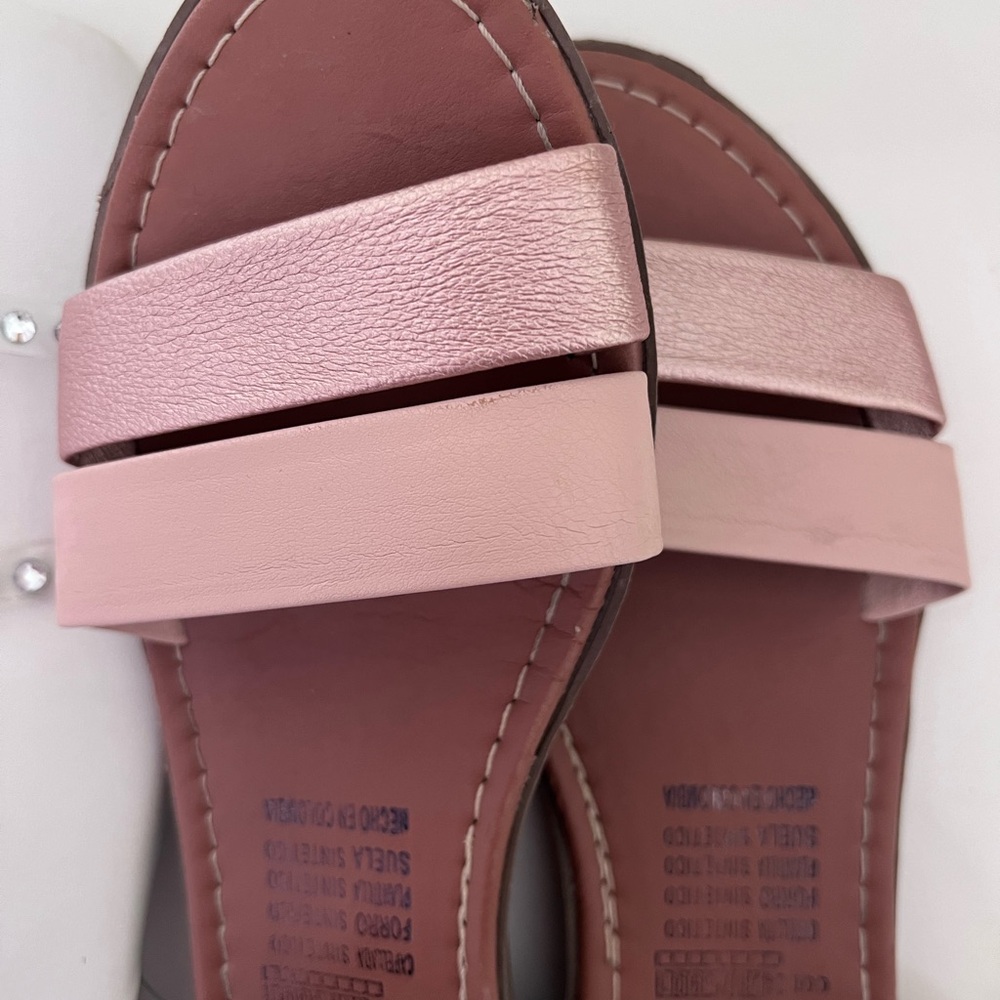 Women’s Sandals 🌸 - Picture 5 of 6